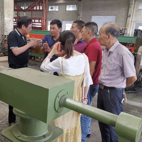Jiangyin Jinlida Light Industry Machinery Co.,Ltd ligne de production du fabricant