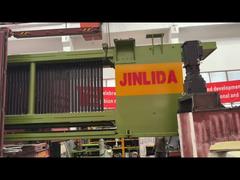 Prêt pour l'expédition ! Chargement et livraison de la machine à mailles de gabions CNC Jinlida pour l'infrastructure mondiale