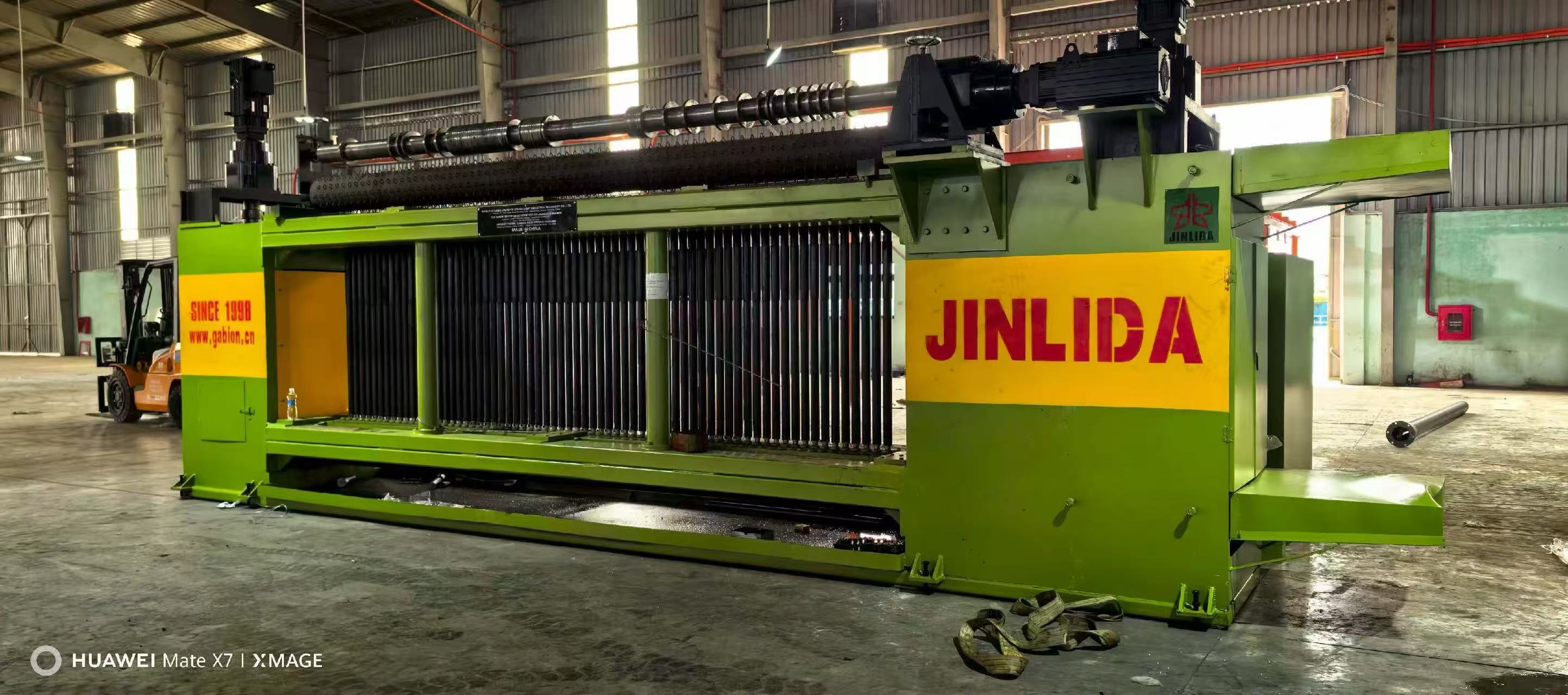 Derniers blogs de l'entreprise sur Guide de l'achat d'une machine à treillis à gabon CNC (édition 2026)