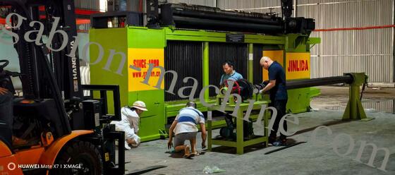 Machine à treillis en gabion CNC à grande vitesse pour le treillis hexagonal.