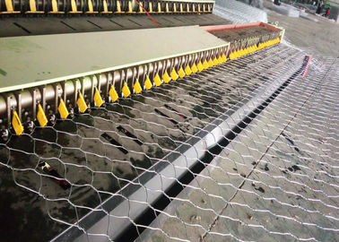 acheter opération automatique hexagonale de l'éolienne de bord de 4m 4.7kw fabrication en ligne