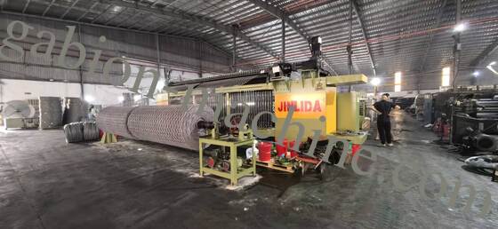 Acheter Maille uniforme de Gabion de commande numérique par ordinateur faisant la machine pour la production soignée de maille de boîte de Gabion fabrication en ligne