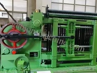 acheter 4000mm ont galvanisé le grillage automatique de la machine 80*100mm de Gabion pour la cage en pierre fabrication en ligne